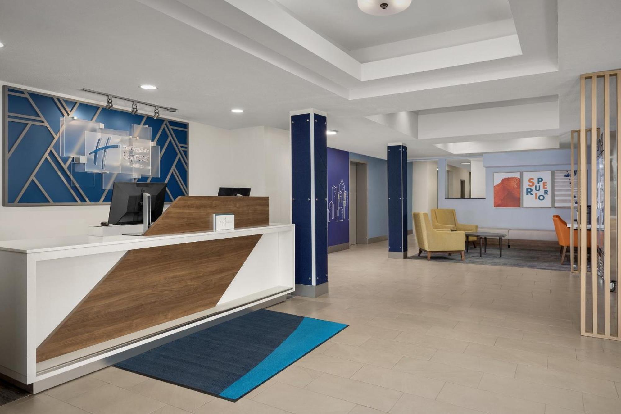 Holiday Inn Express & Suites Superior By Ihg Εξωτερικό φωτογραφία
