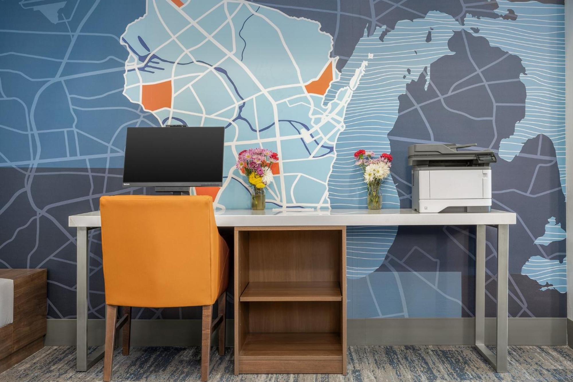 Holiday Inn Express & Suites Superior By Ihg Εξωτερικό φωτογραφία