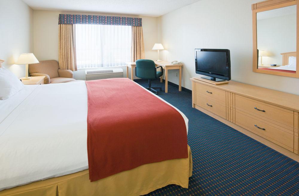 Holiday Inn Express & Suites Superior By Ihg Δωμάτιο φωτογραφία