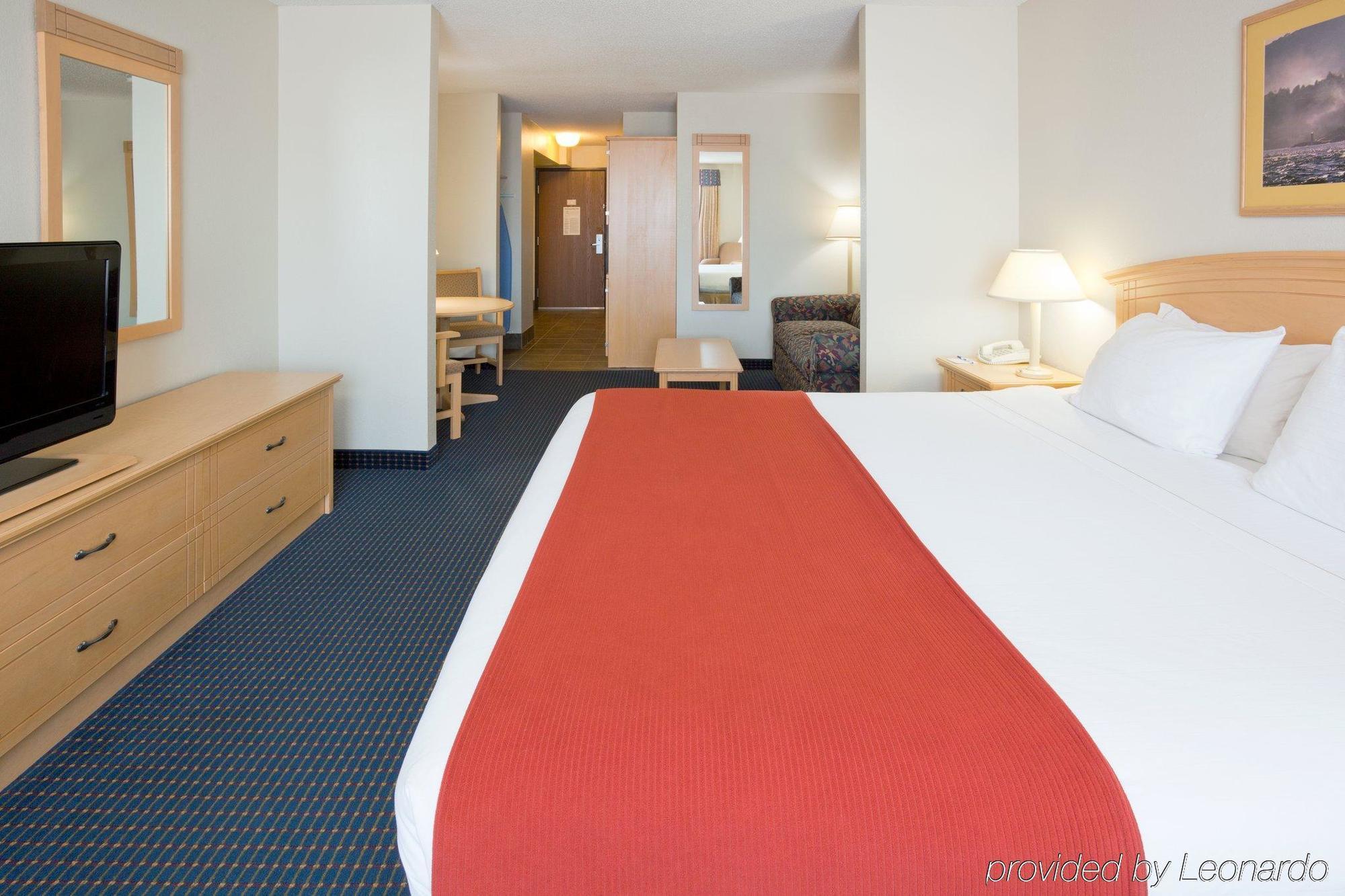 Holiday Inn Express & Suites Superior By Ihg Δωμάτιο φωτογραφία